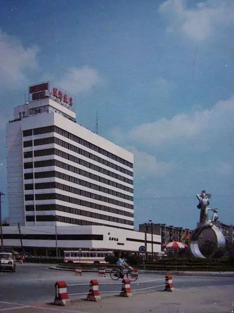 成都钢材市场地址_成都金府钢材市场_成都金府钢材批发市场