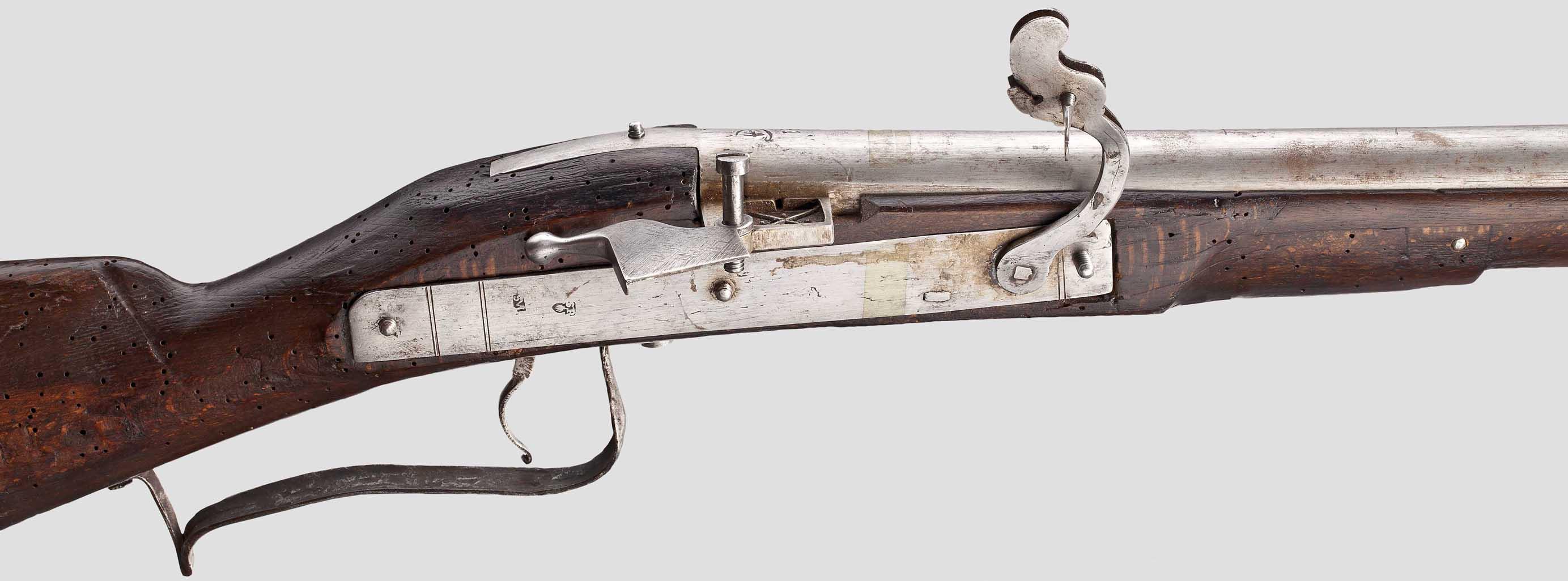 枪械用钢_枪的军用钢材型号_军用手枪钢材