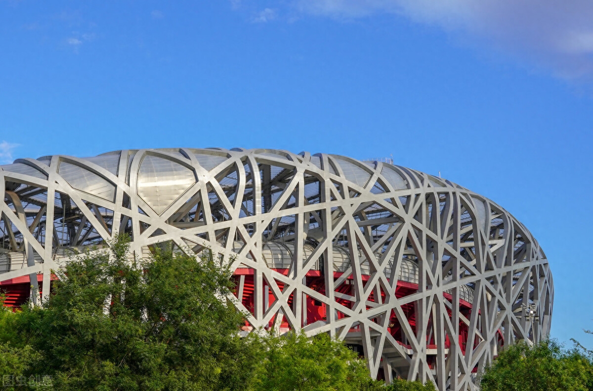 鸟巢的钢材是什么牌号_鸟巢所用钢材多少吨_鸟巢用了多少吨钢材