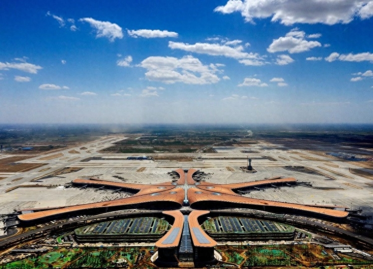 鸟巢使用钢材_鸟巢用了多少吨钢材_鸟巢所用钢材多少吨