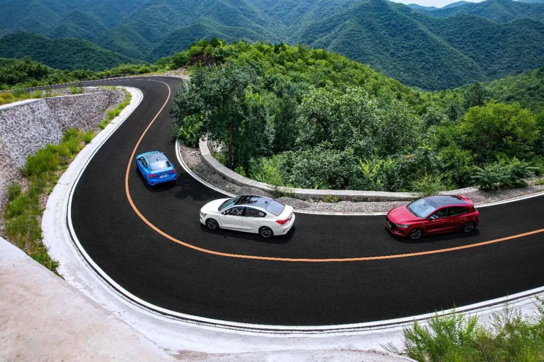 福特钢铁汽车_福特材料牌号对照表_福特钢材标准