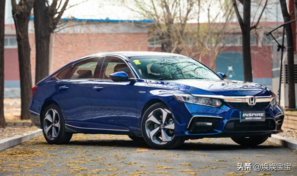 新宝来车身钢材比例_大众宝来车厢用的是什么钢材_宝来车厢有多大