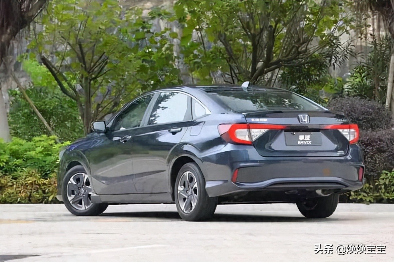 新宝来车身钢材比例_大众宝来车厢用的是什么钢材_宝来车厢有多大