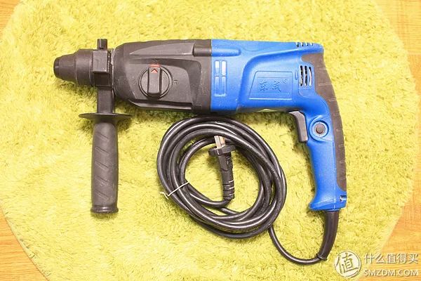 博大钢材切割机_博世钢材切割机_博世切割机多少钱一台