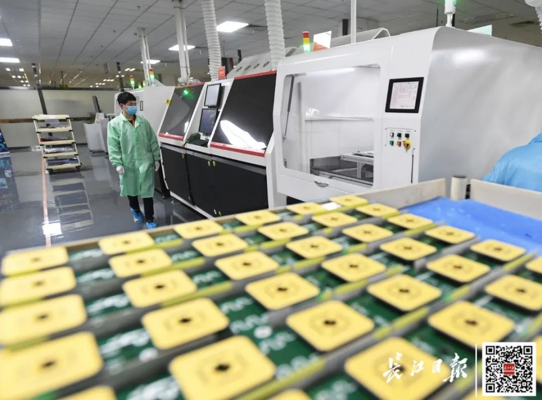 博大钢材切割机_博世切割机价格表1250_博世钢材切割机